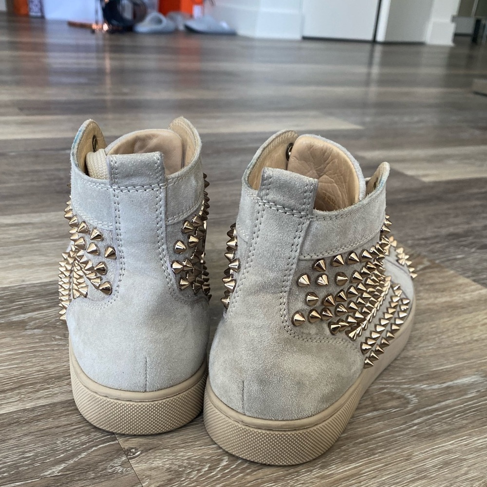 Christian Louboutin Light Gray Suede Spike High-Top Sneakers - Picture 4 of 6